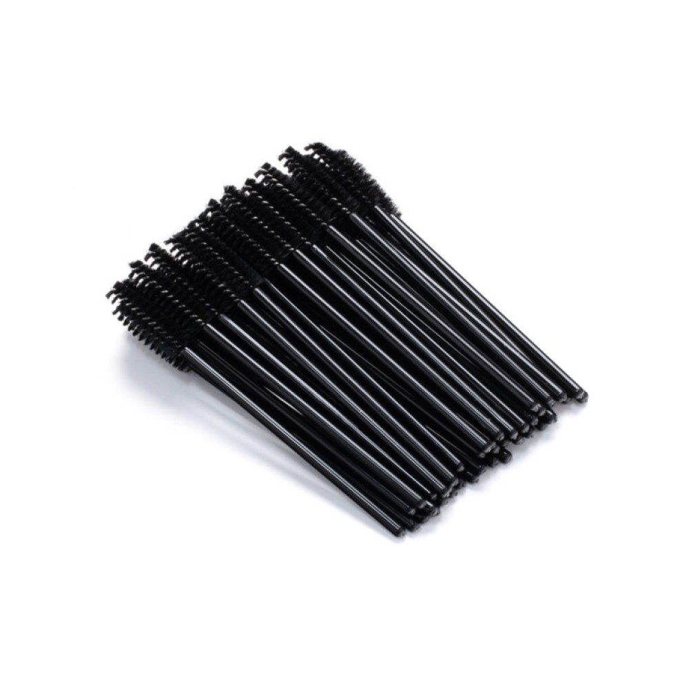 Eyelash brushes 