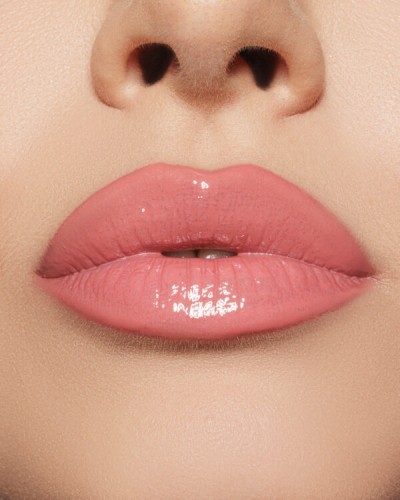 Glossy Lips