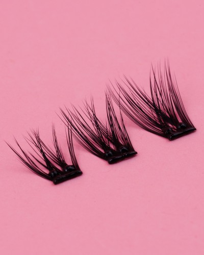 Press-on Lashes – “Gorgeous”